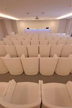 מלון Park Sporting 4*